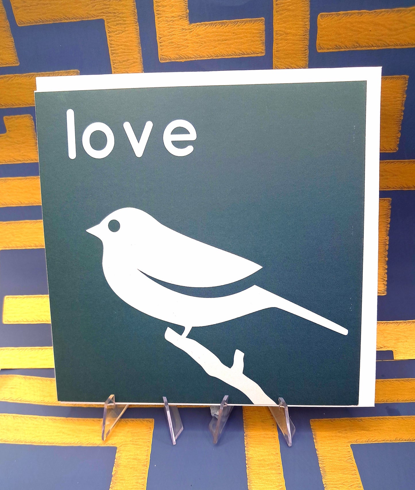 LOVE BIRD. ECO-FRIENDLY GREETINGS CARD.