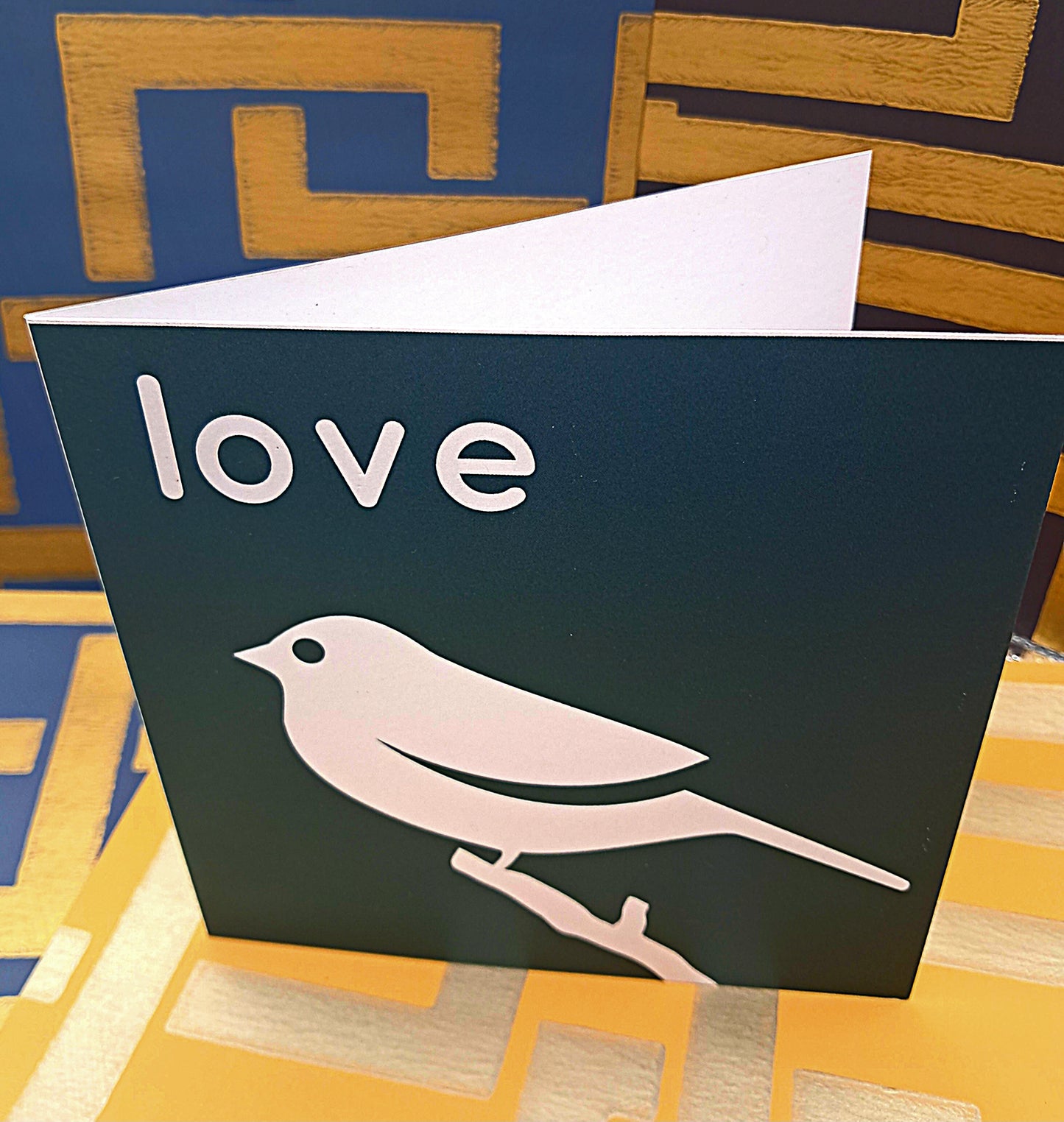 LOVE BIRD. ECO-FRIENDLY GREETINGS CARD.