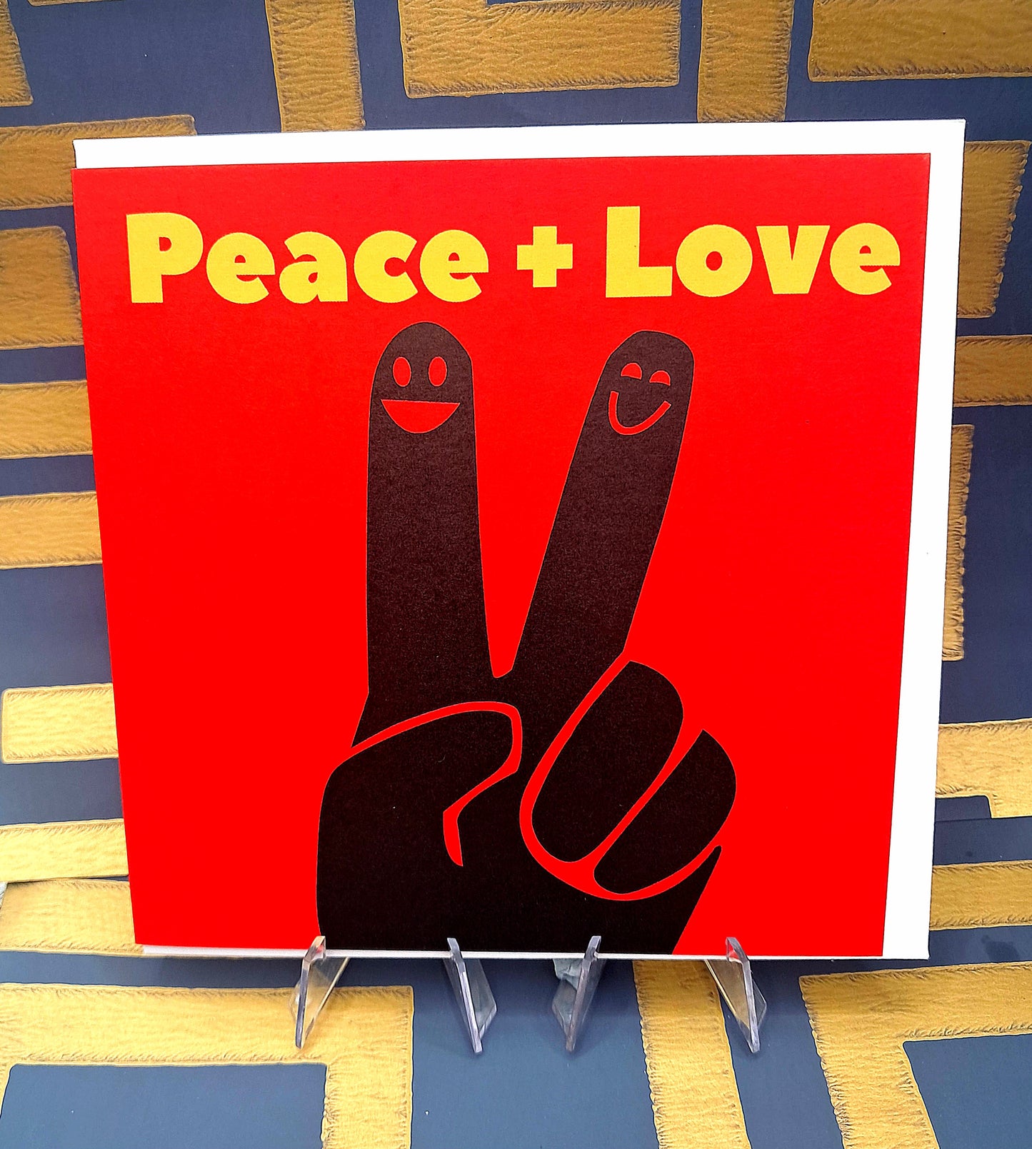 PEACE & LOVE. ECO-FRIENDLY GREETINGS CARD.